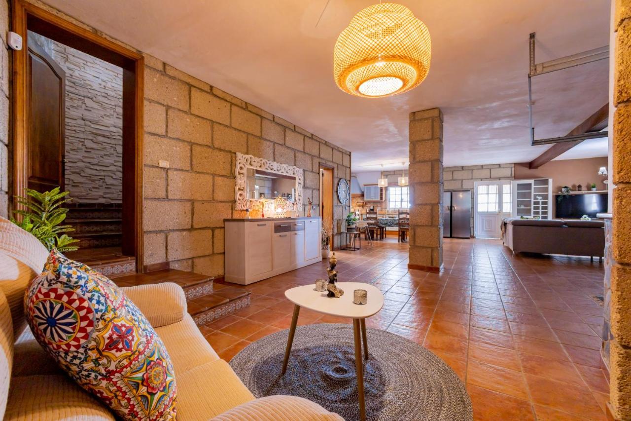 Paradise Villa Constancia With Views La Corujera Exterior photo